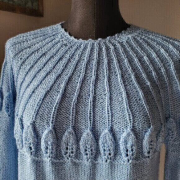 Handmade knit Sweater Blue Sz L-XL - Picture 4 of 13